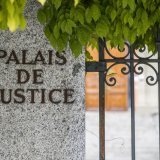 Le Tribunal cantonal valaisan s'est montré plus clément envers l'ancien enseignant par rapport au Tribunal d'arrondissement de Sierre (photo 'illustration). KEYSTONE/CHRISTIAN MERZ